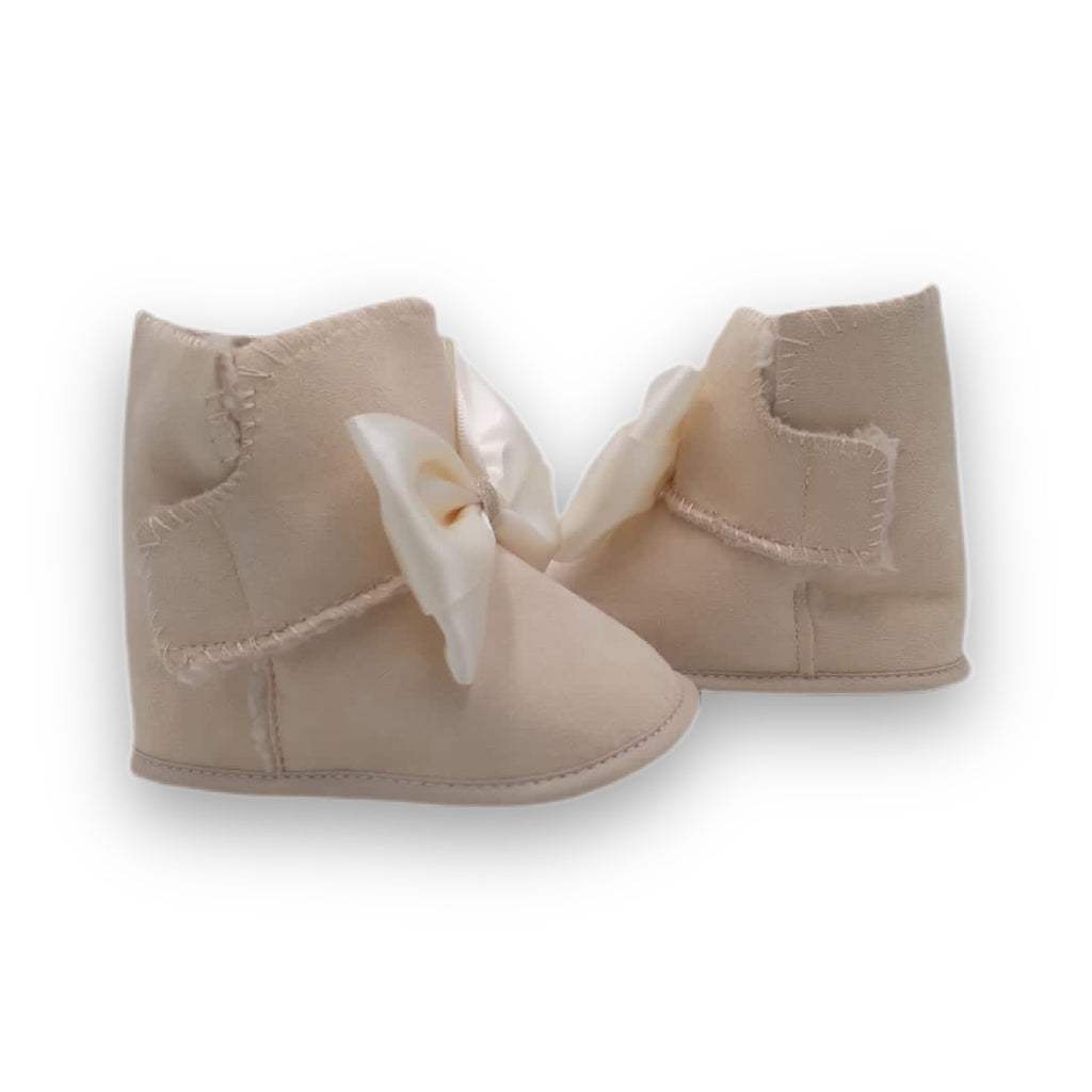 Bota con moño para bebe niña