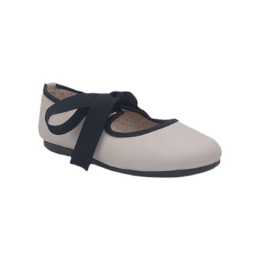 Balerina o mercedita con lazos modelo tipo contempo bicolor.