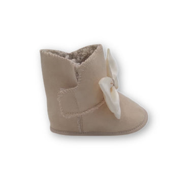 Bota con moño para bebe niña